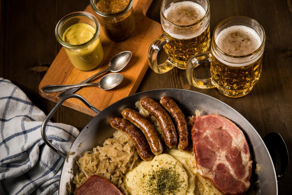 Franconian sausages and Rotbier tasting in Nuremberg